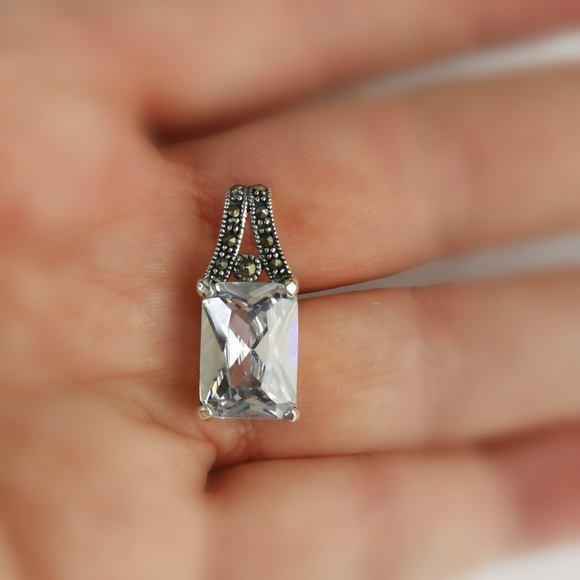 Marcasite CZ pendant In Sterling Silver Vintage 90s - Picture 6 of 9